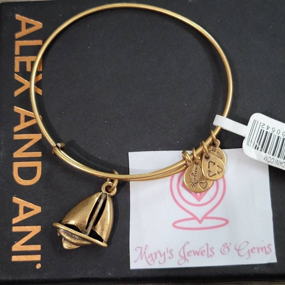 Alex and Ani sailboat charm bracelet NWT NWB